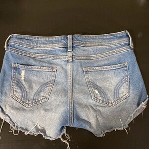 Hollister Low-Rise Boyfriend Short, Vintage Stretch, Jean Shorts, size 0, w24